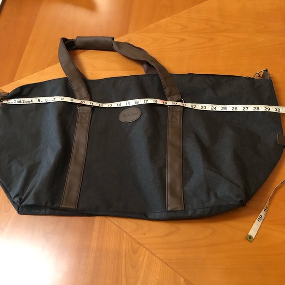 Bella Russo unisex duffle bag. - Picture 3 of 5